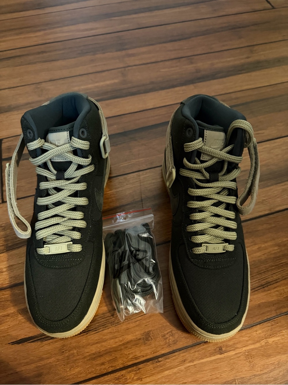 Nike Women's army green AF1 High-Top Sneakers